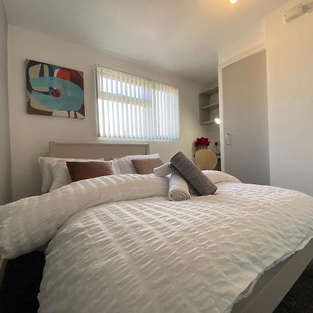 Nice Living Serviced Accommodations 2 Ковънтри Екстериор снимка