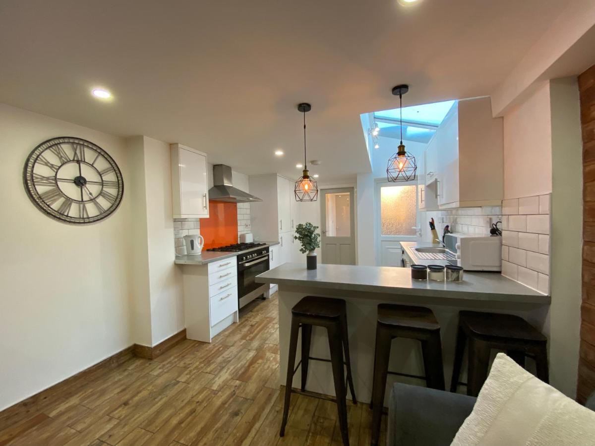 Nice Living Serviced Accommodations 2 Ковънтри Екстериор снимка